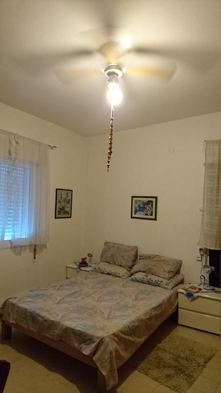 Stella Maris Hosting Leilighet Haifa Eksteriør bilde