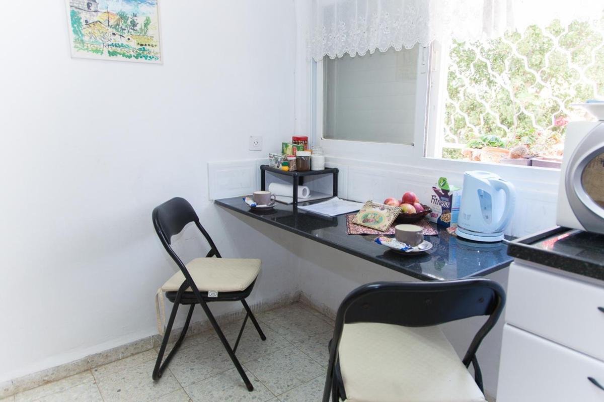 Stella Maris Hosting Leilighet Haifa Eksteriør bilde